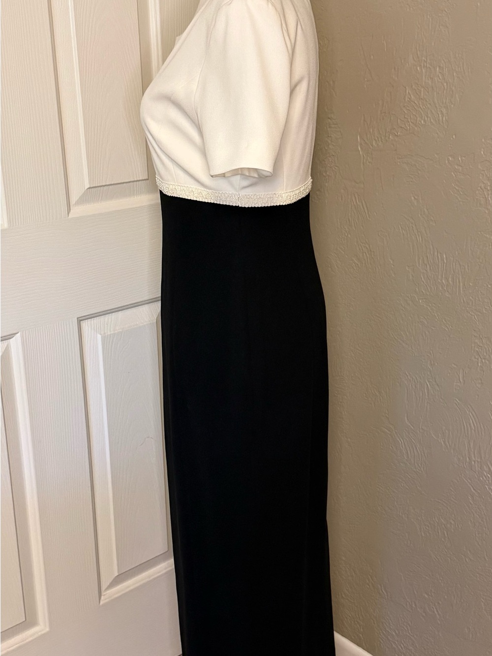 Vintage Talbots Black Ivory Colorblock Formal Maxi Column Dress Size 4 - Picture 6 of 17